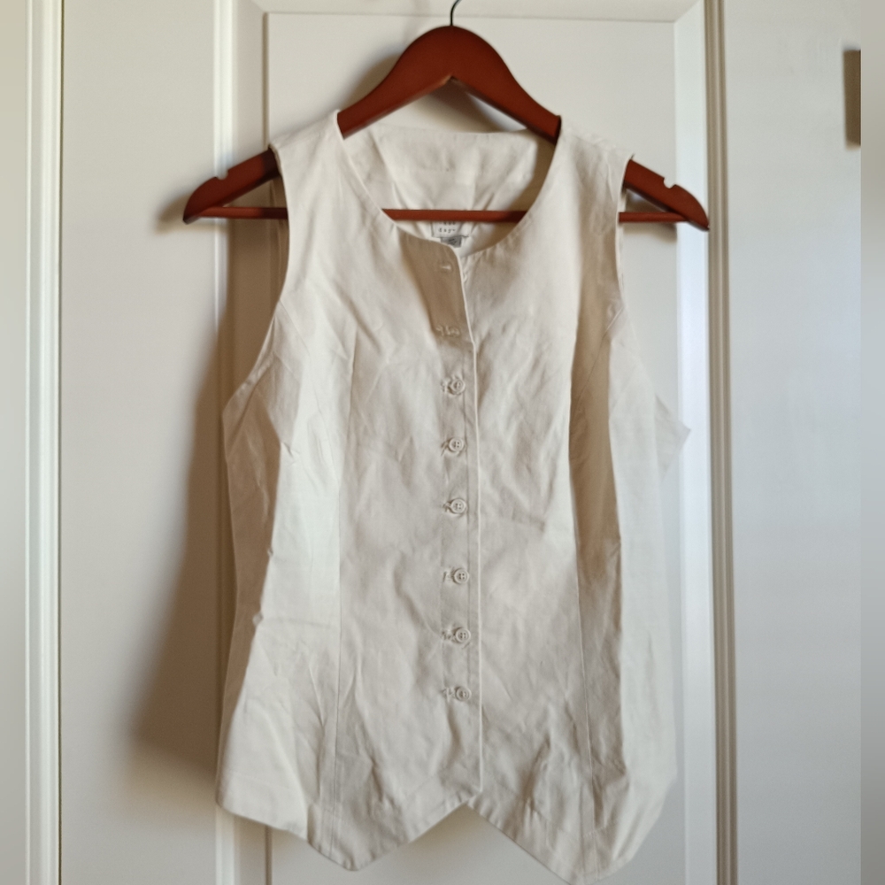 a new day Cream Sleeveless Button-Front Vest
